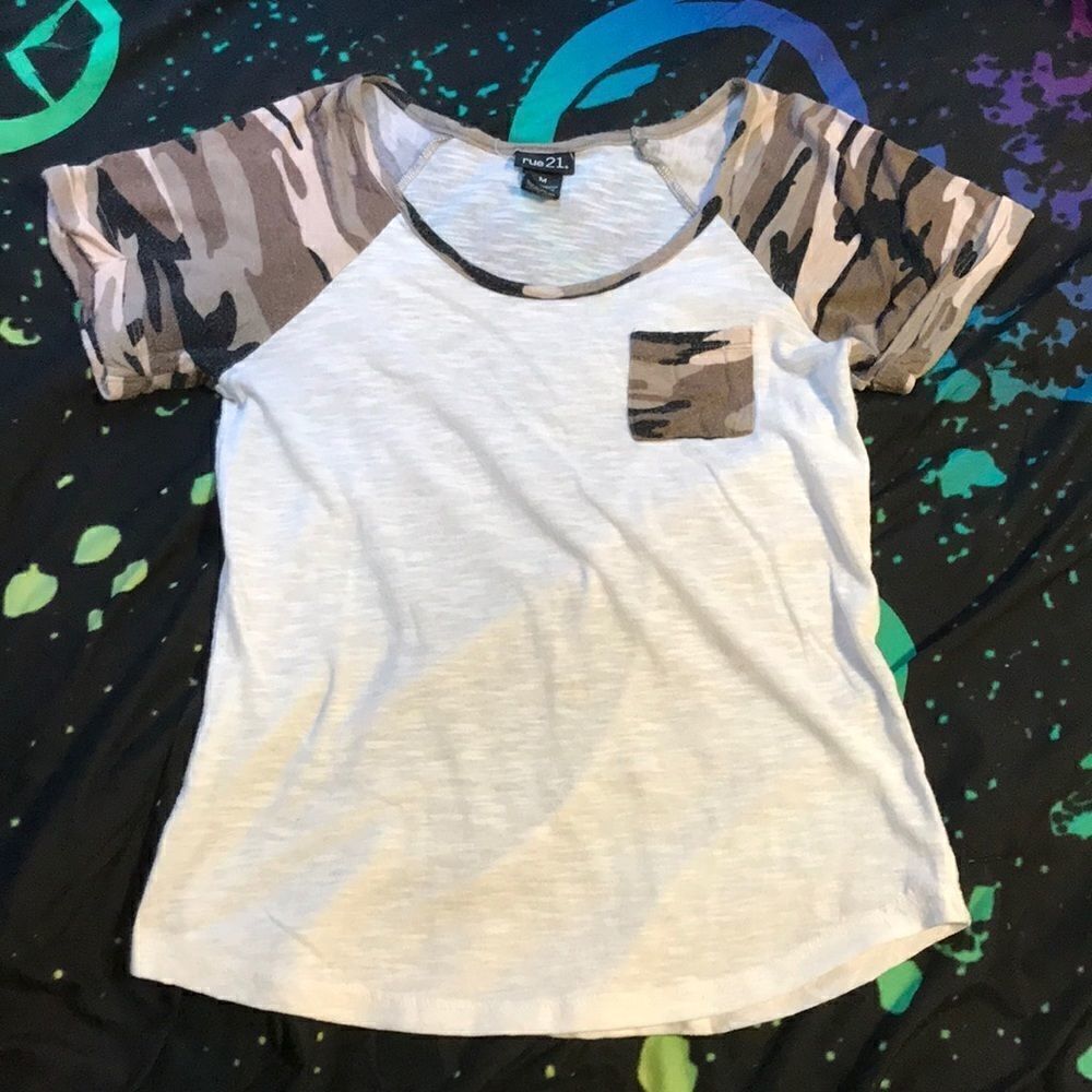Sheer Camouflage T-Shirt Junior’s Medium